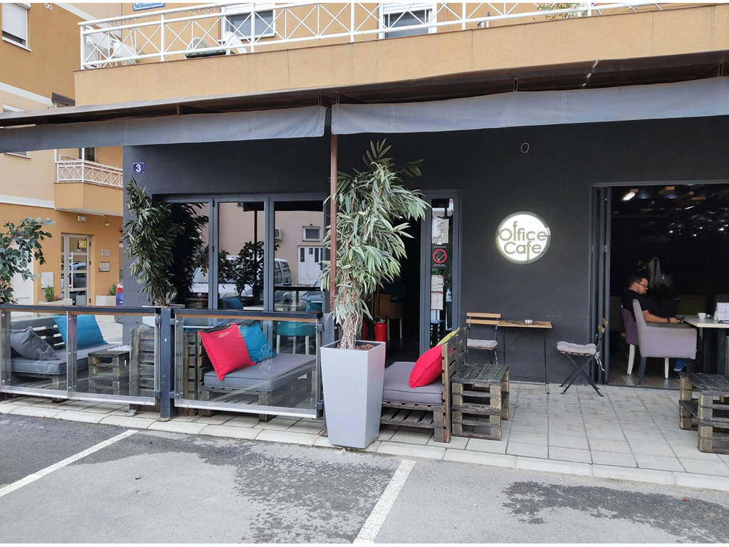 CAFFE G OFFICE Prostori za proslave, žurke, rođendane Beograd - Slika 1