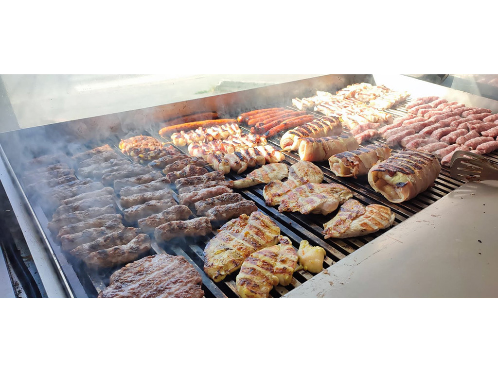 DR  MAKSIMUS FAST FOOD AND BUTCHER SHOP Grill Belgrade - Photo 5