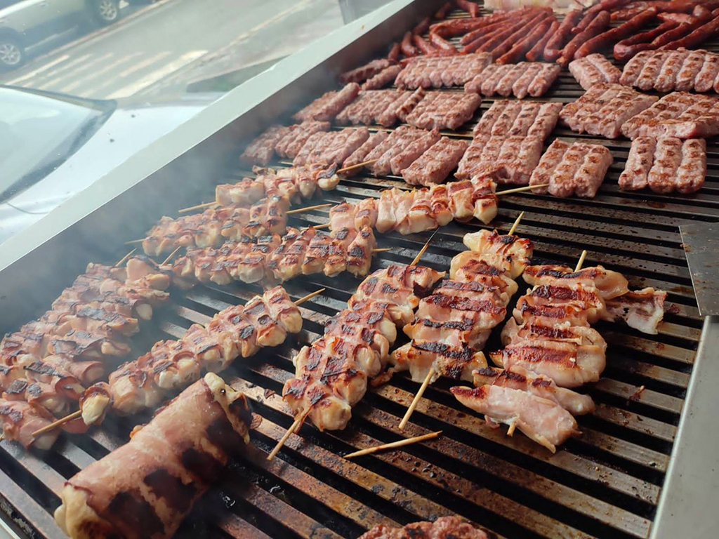 DR  MAKSIMUS FAST FOOD AND BUTCHER SHOP Grill Belgrade - Photo 8