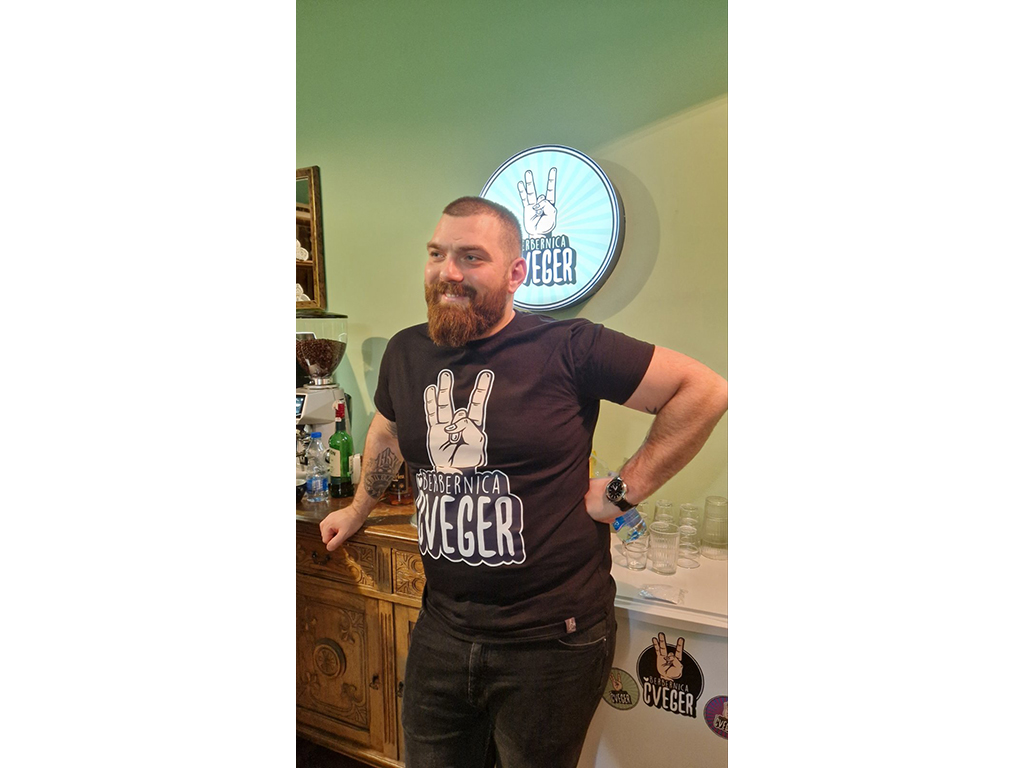 BARBER SHOP CVEGER Hairdressers Belgrade - Photo 3