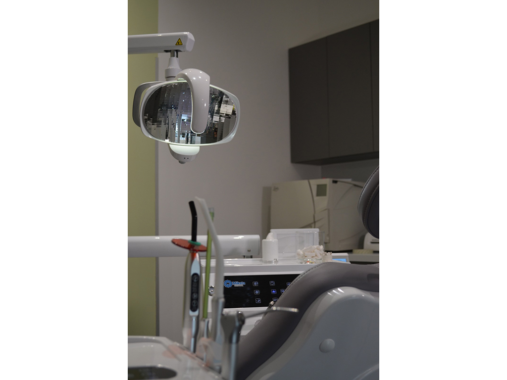 Photo 2 - IV DENTAL STUDIO Dental surgery Belgrade