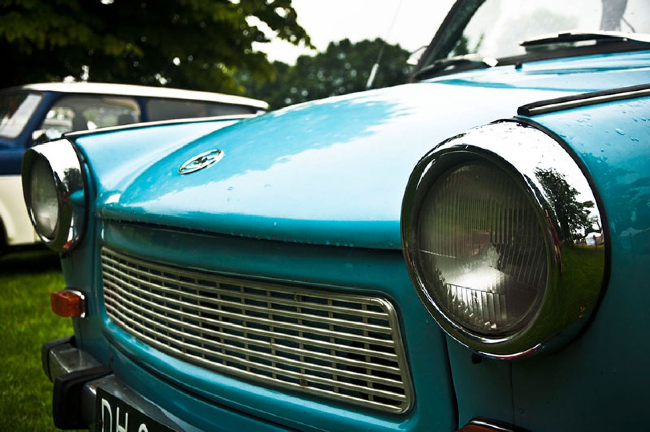 Da je rođen u Jugoslaviji, Tesla Roadster dobio bi ime – Elektrotrabant