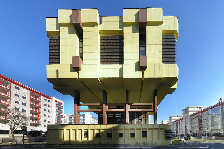 Najsmešniji nadimci prestoničkih zgrada:  Beograd, jedino mesto na svetu gde svekrva može da živi u testeri, tašta u banani, a ti uz 5 idiota