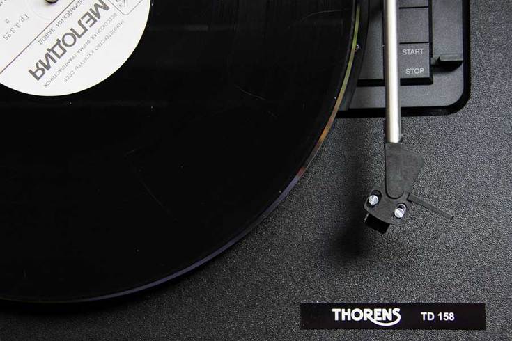 Vinil, automati i leteći ventilatori (1): godine u kojima je rokenrol zaljuljao Beograd