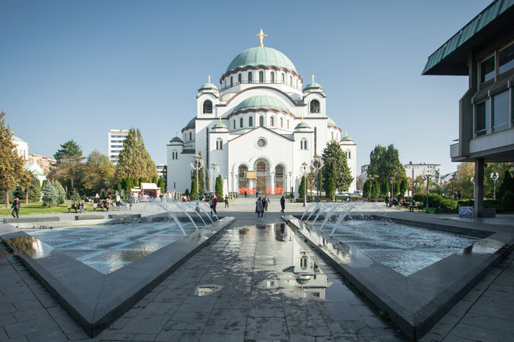 Za kim zvona zvone tačno u podne?