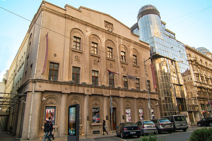 Od hotela, preko Beogradske opštine do Kinoteke - buran život zdanja u Uzun Mirkovoj ulici