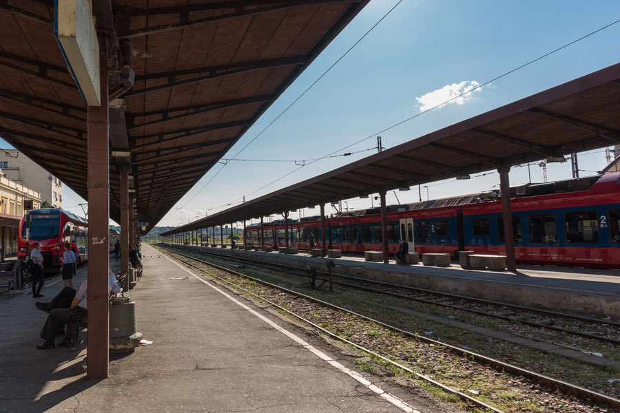 Železnica u Beogradu - Od prve pruge Beograd - Zemun do Beogradskog železničkog čvora