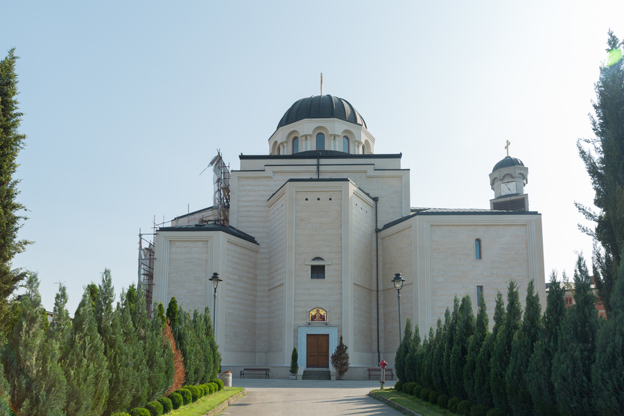 Crkva Svetog velikomučenika Dimitrija na Novom Beogradu