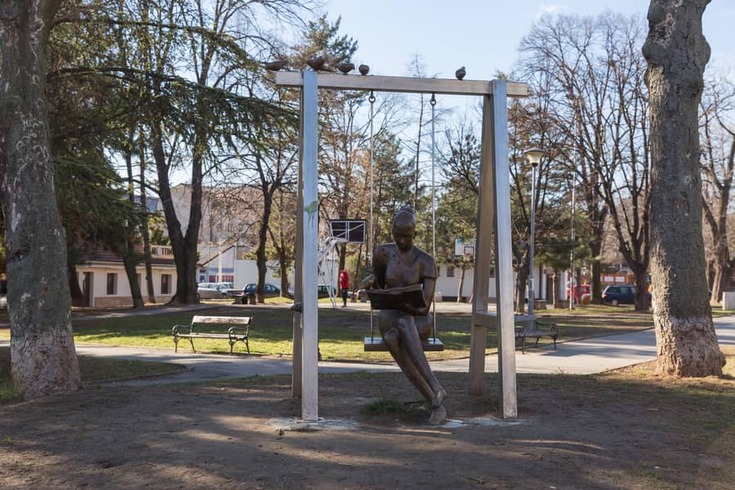 Čuburski park  (1): zeleni pravougaonik izbledelih sećanja