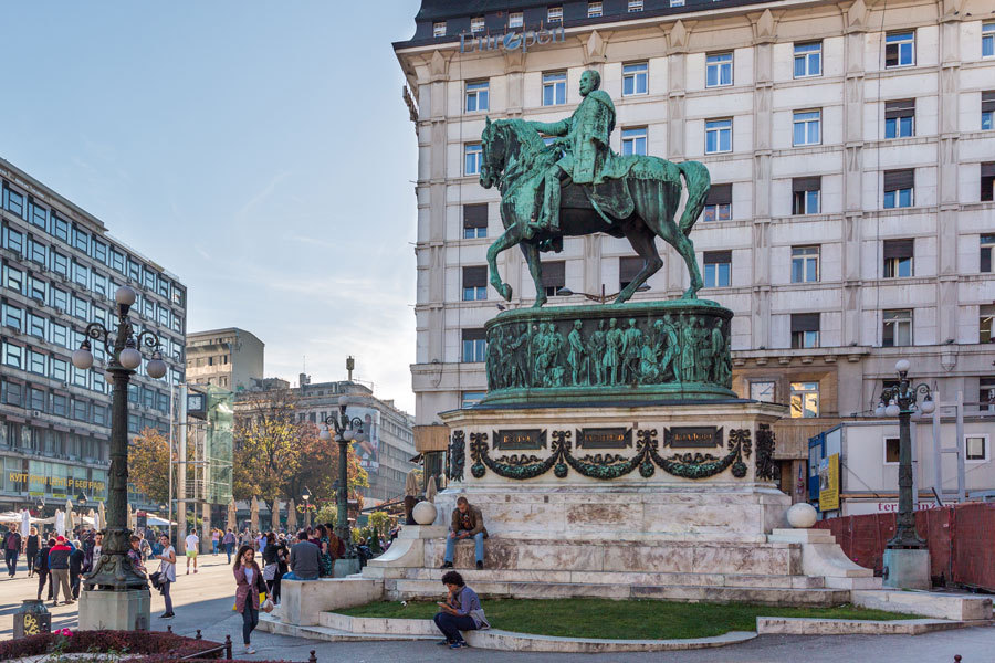 Kako  je spomenik knezu Mihailu skandalizovao čaršiju prestonice
