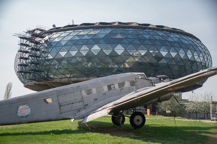 Kako su pre osam decenija Beograđani leteli za Bar "na more"