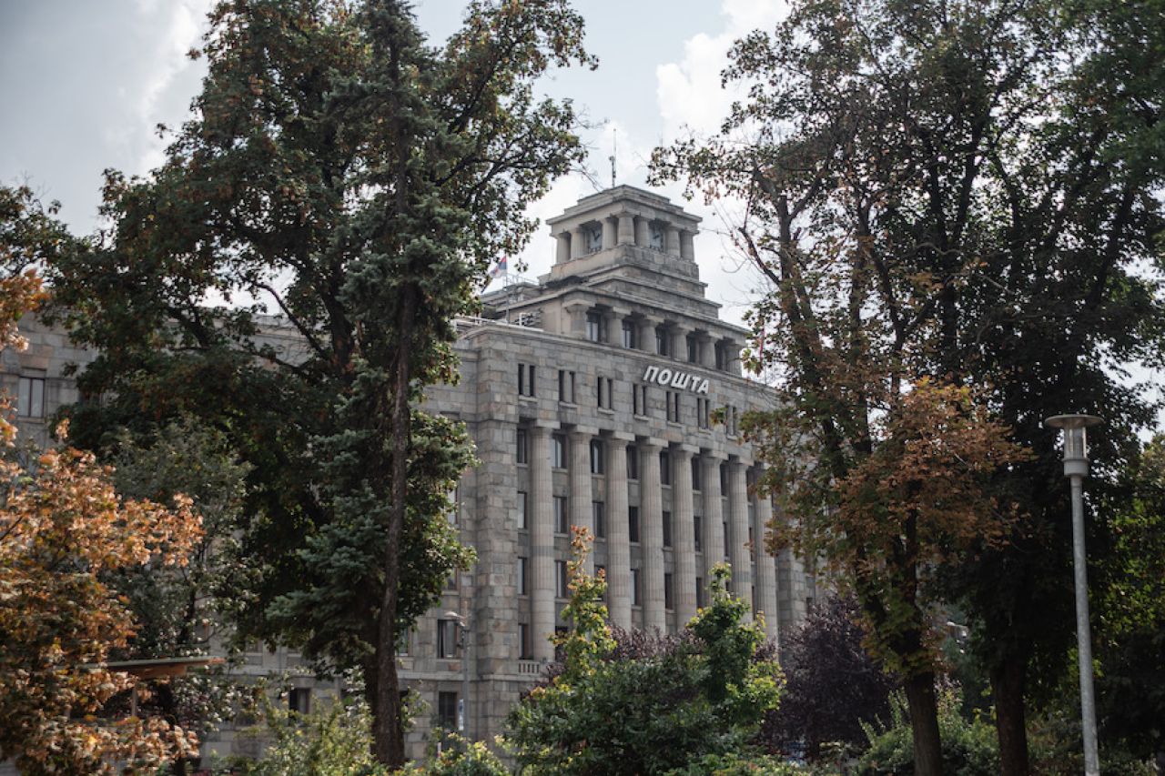 Od mesta za stolom do telegrafa za pola veka - kako je Beograd dobio prve državne službenice