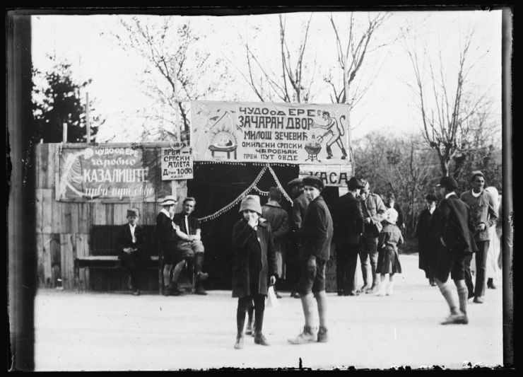 Ono kada su se Beograđani utrkivali da svedoče ekstravagantnim uličnim egzibicijama
