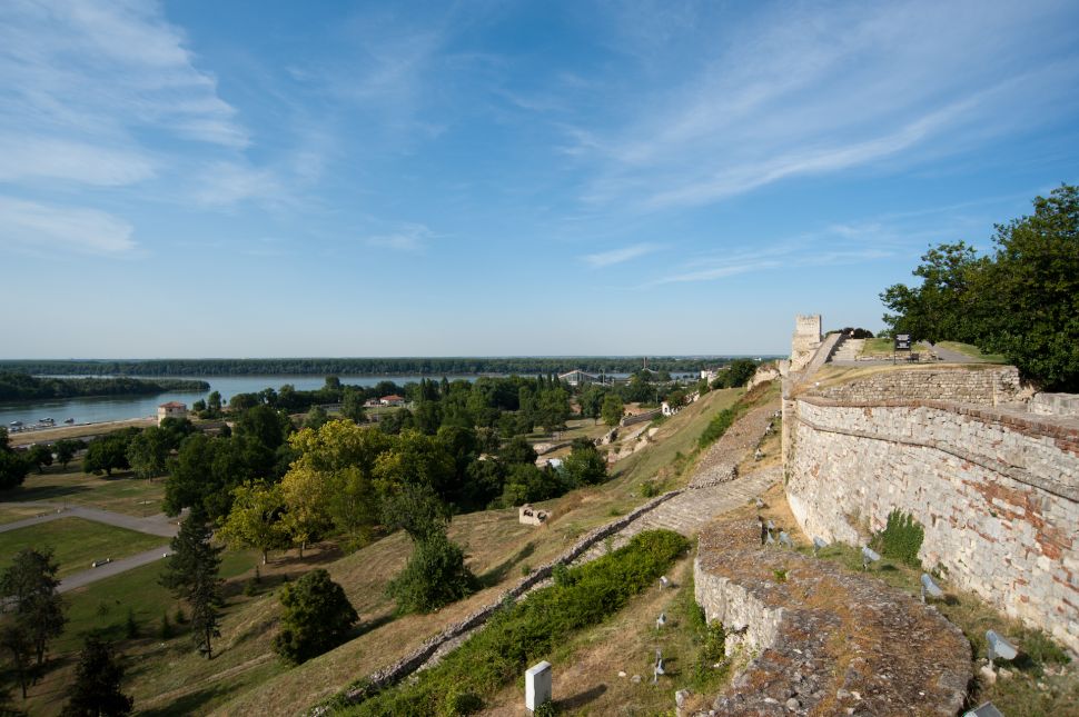 Pogled sa Kalemegdana na ušće Save u Dunav.